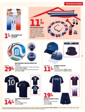 Promos Casquette dans le catalogue "TOUS DANS LE MATCH" de Auchan Hypermarché Casquette en promo dans le catalogue Auchan Hypermarché à la page 17
