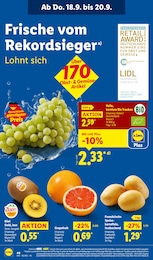 Weintrauben im Lidl Prospekt LIDL LOHNT SICH auf S. 60