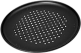Pizzablech im Angebot bei GLOBUS in Mannheim Pizzablech Angebote von Zenker bei GLOBUS Mannheim für 3,99 €
