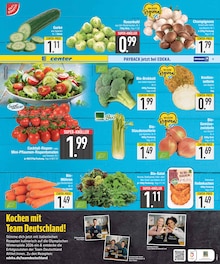 Tomaten im EDEKA Prospekt "Wir lieben Lebensmittel." mit 20 Seiten (München)