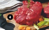 Promo Viande bovine pot au feu sans os a mijoter à 10,99 € dans le catalogue U Express à Grand-Fougeray