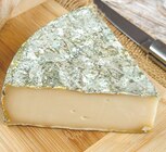 Promo Saint-Nectaire AOP Fermier Croix Saint Robert à 16,99 € dans le catalogue Intermarché Express à Cannes