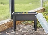 Promo Jardinière sur pied Venezia 58 L anthracite à 12,90 € dans le catalogue Rural Master à Tence
