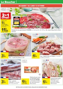 Promo Viande dans le catalogue Carrefour du moment à la page 15