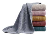 Strickdecke im Angebot bei wohnstore Westermann in Lippstadt Strickdecke Angebote bei wohnstore Westermann Lippstadt für 29,99 €