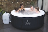 Spa gonflable rond havana - LAY-Z-SPA en promo chez LaMaison.fr Le Mans à 379,00 €