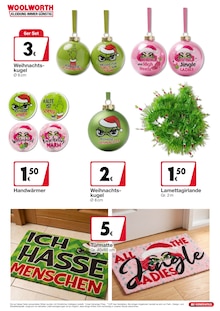Weihnachtsbaum im Woolworth Prospekt "Aktuelle Angebote" mit 32 Seiten (Langenfeld (Rheinland))