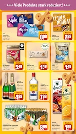 Ähnliche Sanddornlikör Angebote im Prospekt "Dein Markt" von REWE Ähnliches Angebot bei REWE in Prospekt "Dein Markt" gefunden auf Seite 17