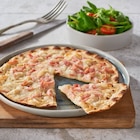 Tarte flambée dans le catalogue Carrefour Market
