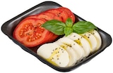 Tomate mit Mozzarella im REWE Prospekt Tomate mit Mozzarella von im aktuellen REWE Prospekt für 12,90 €