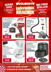 Kaffeevollautomat im Woolworth Prospekt in Völklingen Aktueller Woolworth Prospekt mit Kaffeevollautomat, "NEUERÖFFNUNG IN SAARLOUIS", Seite 4