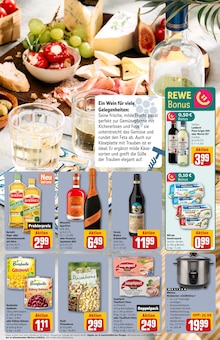 Oliven im REWE Prospekt "Dein Markt" mit 34 Seiten (Kassel)