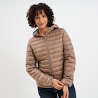 Doudoune légère déperlante à capuche sable femme en promo chez La Halle Reims à 29,99 €