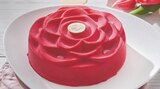 Entremet fête des mères à Carrefour dans Épinay-sur-Seine Entremet fête des mères à Carrefour dans Épinay-sur-Seine