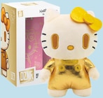 Peluche Hello Kitty édition dorée YUME - Hello Kitty à 12,90 € dans le catalogue Intermarché Hyper