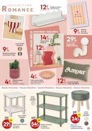 Offre Décoration Murale dans le catalogue Maxi Bazar du moment à la page 3