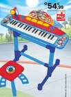 CLAVIER ÉLECTRONIQUE AVEC MICRO, PIEDS ET TABOURETS | - Reig dans le catalogue JouéClub