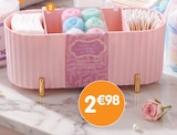 Coffret les essentiels beauté - B&M à Nîmes Coffret les essentiels beauté en promo chez B&M Nîmes à 2,98 €
