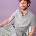Chemise col mao lin mélangé vert kaki homme en promo chez La Halle Chemise col mao lin mélangé vert kaki homme dans le catalogue La Halle