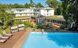 Villen im Park von Rovell Hotel für 219,00 € bei Penny im Angebot Villen im Park von Rovell Hotel im aktuellen Penny Prospekt