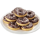 12 donuts au chocolat en promo chez Carrefour Châtenay-Malabry à 5,00 €