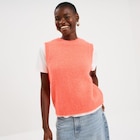 Pull sans manches col rond rose fluo femme en promo chez La Halle Pull sans manches col rond rose fluo femme dans le catalogue La Halle
