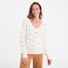 Pull ajouré col en V manches longues sable femme bei kaufDA im Prospekt "" für 29,99 €