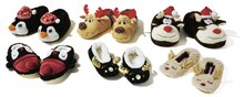 Pantoufles fantaisies - Géant Casino à Chelles Pantoufles fantaisies en promo chez Géant Casino Chelles à 11,00 €