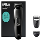 Tondeuse tout-en-1 Séries 3 - BRAUN en promo chez Carrefour Market Tondeuse tout-en-1 Séries 3 - BRAUN dans le catalogue Carrefour Market