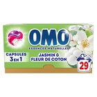 Capsules de lessive - OMO en promo chez Carrefour Market Versailles à 11,09 €