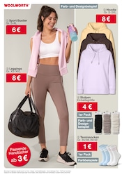 Ähnliche Abendkleid Angebote im Prospekt "Aktuelle Angebote" von Woolworth in Braunschweig Ähnliche Angebote wie Abendkleid im Prospekt "Aktuelle Angebote" auf Seite 3 von Woolworth in Braunschweig