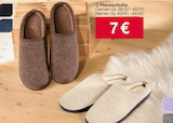 Hausschuhe von  im aktuellen Woolworth Prospekt für 7,00 €