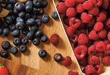 Intermarché Nanterre - Promo Fruits Rouges Promo Fruits Rouges à 3,30 € dans le catalogue Intermarché à Nanterre