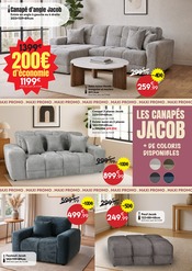 Fauteuil en promo dans le catalogue Maxi Bazar à la page 7