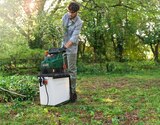 Elektro-Heckenschere von PARKSIDE für 29,99 € bei Lidl im Angebot Elektro-Heckenschere von PARKSIDE im aktuellen Lidl Prospekt