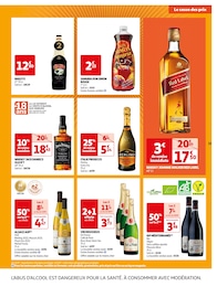 Offre Vin Bio dans le catalogue Auchan Hypermarché du moment à la page 33
