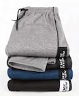 Jogginghose im Angebot bei AWG in Tübingen Jogginghose Angebote von Grinario Sports bei AWG Tübingen für 19,99 €