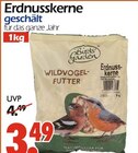 Erdnusskerne geschält im Wreesmann Prospekt Erdnusskerne geschält von Birds Garden im aktuellen Wreesmann Prospekt für 3,49 €