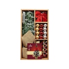 Set sapin avec décorations et une guirlande LED - CARREFOUR HOME en promo chez Carrefour Set sapin avec décorations et une guirlande LED - CARREFOUR HOME dans le catalogue Carrefour