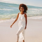 La Halle Mende - Promo Robe longue bretelles nouées coton blanc femme Promo Robe longue bretelles nouées coton blanc femme à 35,99 € dans le catalogue La Halle à Mende