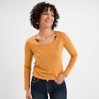 T-shirt coton col rond manches longues jaune moutarde femme dans le catalogue La Halle