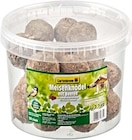 Meisenknödel mit Beeren bei hagebau kompakt im Prospekt "" für 7,99 €