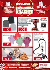Aktueller Woolworth Prospekt mit Mütze, "NEUERÖFFNUNG IN VOELKLINGEN", Seite 5