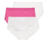 Tchibo im Supermarkt - 3 Pantys »Magic Cut«, weiß und pink Angebot im Prospekt 3 Pantys »Magic Cut«, weiß und pink bei Tchibo im Supermarkt im Prospekt "" für 14,99 €