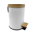 Poubelle 3l blanche cv bambou - B&M à Noisy-le-Grand Poubelle 3l blanche cv bambou en promo chez B&M Noisy-le-Grand à 7,95 €