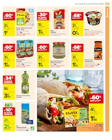 Promo Kinder Joy dans le catalogue Carrefour du moment à la page 37