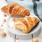 Promo Croissant aux amandes x2 à 1,59 € dans le catalogue Intermarché à Saint-Marcel
