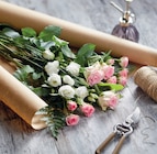 Bouquet Composé 12 Tiges Marquise dans le catalogue Intermarché Hyper