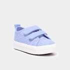 Tennis basses en toile broderie anglaise bleu bébé garçon - La Halle Tennis basses en toile broderie anglaise bleu bébé garçon à 9,99 € dans le catalogue La Halle
