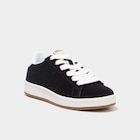 Tennis basses à lacets effet suédine noir garçon - La Halle à Lens Tennis basses à lacets effet suédine noir garçon en promo chez La Halle Lens à 14,99 €